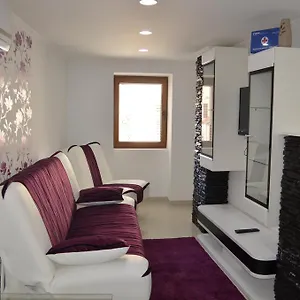 apartment-igor-baska.primorje-gorskikotar.com/